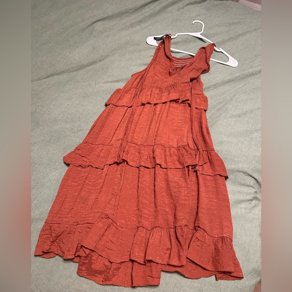 Burnt Orange Ruffle Midi Dress - M - perfect for Thanksgiving!!